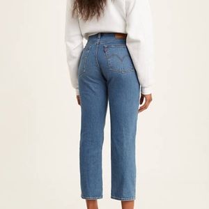 Levi’s Wedgie Fit Straight Jeans